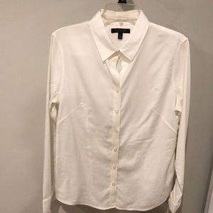 White Banana Republic button down shirt